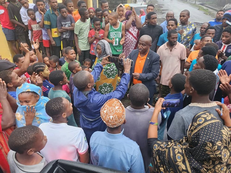 image Mohamed Daoudou, seul candidat présent à Anjouan